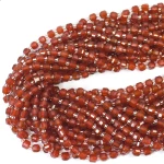 Agat karneol kostka fasetowana 2 ok. 5x5mm