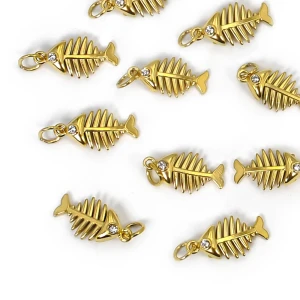 Zawieszka szkielet ryby z cyrkonią ok. 30x10mm [zawieszka, stal, kolor złoty PVD]