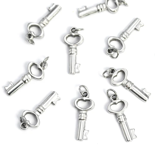 Klucz z serduszkiem ok. 23x9mm [zawieszka, stal]
