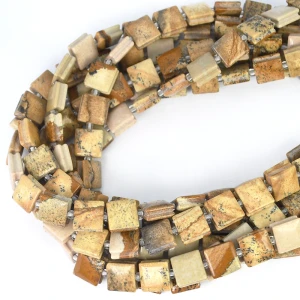 Jaspis obrazkowy kwadrat z nacięciami do makramy ok. 10x10mm