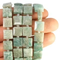 Amazonit kwadrat z nacięciami do makramy ok. 10x10mm