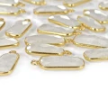 Kamień księżycowy prostokąt ok. 20x8mm [zawieszka, srebro pozłacane 925]