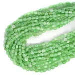 Opal jasnozielony nieregularna bryła gładka ok. 4-6,5x4-8mm