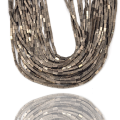 Hematyt brązowy prostopadłościan 2x4mm [sznur 40 cm]