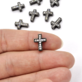 Krzyż czarny z cyrkoniami 13x10mm [przekładka, metal]