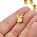 Korona złota z białymi cyrkoniami ok. 12x8mm [przekładka, metal]