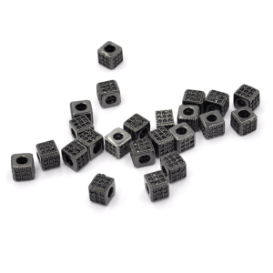 Kostka czarna z cyrkoniami 5x5mm [przekładka, metal]