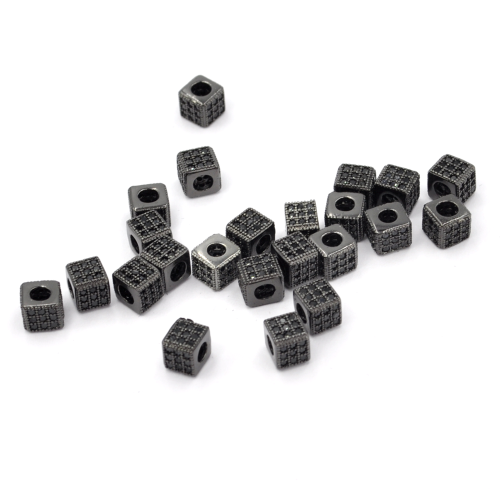 Kostka czarna z cyrkoniami 5x5mm [przekładka, metal