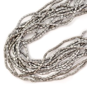 Hematyt srebrny matowy prostopadłościan obłe rogi ok. 2x3,5mm