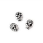Czaszka srebrna z czarnymi cyrkoniami 13x10x7mm [przekładka, metal]