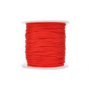 Sznurek do makramy czerwony ok. 0,8mm [szpula ok. 100m]