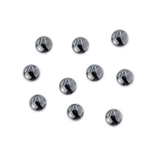Hematyt ok. 6x6x2mm [kaboszon, gładki]