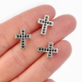 Krzyż srebrny z czarnymi cyrkoniami ok. 13x10mm [przekładka, metal]
