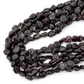 Granat bryła nieregularna ok. 7-10x3-10mm