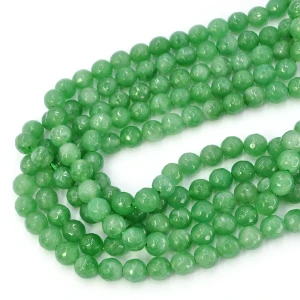 Jadeit zielony 2 kula fasetowana ok. 8mm