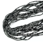 Hematyt czarny prostopadłościan obłe rogi ok. 2x4mm