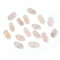 Chalcedon różowy sopelek ok. 4-5x10mm