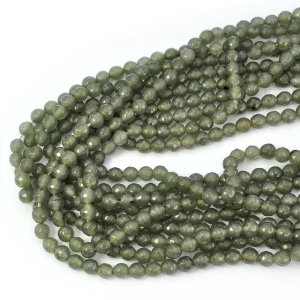 Jadeit szaro zielony kula fasetowana ok. 6mm