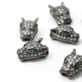 Głowa tygrysa czarna z srebrnymi cyrkoniami 15x10x8mm [przekładka, metal]
