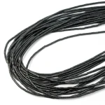 Howlit czarny mini patyczek ok. 2x4mm