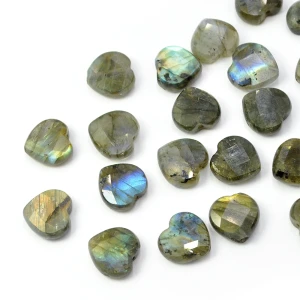 Labradoryt serce fasetowane ok. 13x12 mm [przekładka]