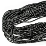 Hematyt czarny kostka ok. 2x2mm [obłe rogi]