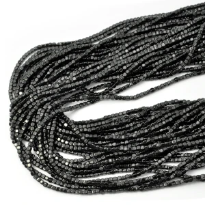 Hematyt czarny kostka ok. 2x2mm [obłe rogi]