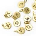 Blaszka róża wiatrów ok. 13x8mm [zawieszka, stal, kolor złoty PVD]