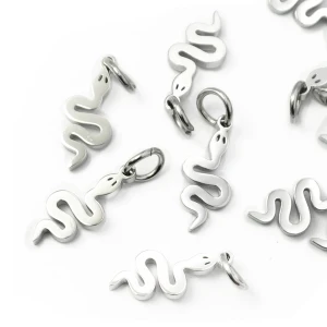 Wąż ok. 17x6mm [zawieszka, stal] 