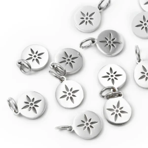 Blaszka róża wiatrów ok. 13x8mm [zawieszka, stal]