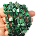Malachit bryłka gładka ok. 6-15x5-10mm