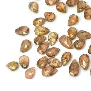 Andaluzyt Brioletka (łezka fasetowana) ok. 7-9x5-6mm