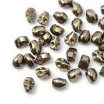 Czaszka brązowa ok. 8x6mm [przekładka hematyt]