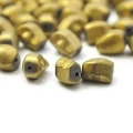 Czaszka matowa złota ok. 8x6mm [przekładka hematyt]