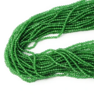 Jadeit zielony kula fasetowana ok. 2mm