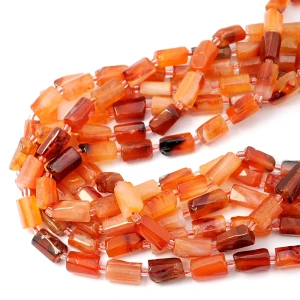 Agat karneol cieniowany walec nieregularny ok. 11-14x6-9mm
