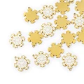 Świąteczna śnieżynka ok. 13x11,5mm [zawieszka, stal, kolor złoty PVD]