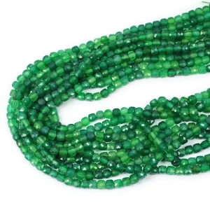 Onyks zielony kostka fasetowana ok. 5x5mm 