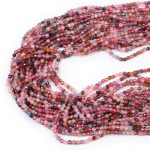 Spinel różowy cieniowany kula fasetowana ok. 2,3mm