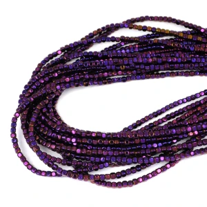 Hematyt fioletowy kostka ok. 3x3mm [obłe rogi]