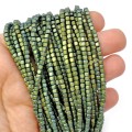 Hematyt zielony mat kostka obłe krawędzie ok. 3x3mm [sznur 40cm]