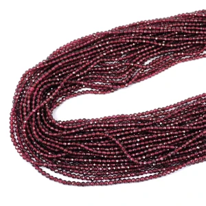 Granat kula fasetowana ok. 3mm 