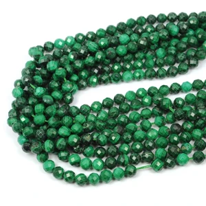 Malachit kula fasetowana diamentowy szlif ok. 6mm