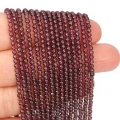 Granat kula gładka ok. 2,3mm