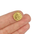 Zawieszka moneta oko proroka ok. 16x15mm [zawieszka, stal, kolor złoty PVD]