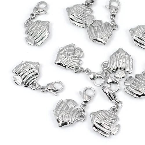 Zawieszka z zapięciem rybka ok. 12x12mm [zawieszka, stal]