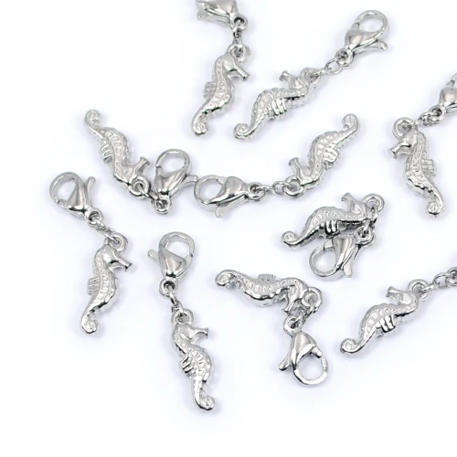 Zawieszka z zapięciem konik morski ok. 13x5mm [zawieszka, stal]