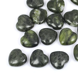 Jadeit naturalny kanadyjski duże serce wypukłe ok. 19x20 mm [przekładka]
