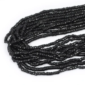 Spinel nieregularny talarek ok. 4,5-5x2-3mm