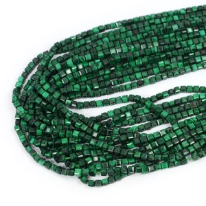 Malachit kostka fasetowana ok. 3x3mm